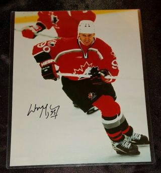Wayne Gretzky Hof Hand Signed Team Canada Photo 8x10 With Top Loader Rare