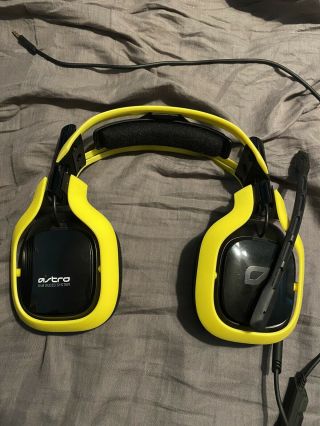 (rare) Astro A40 Neon Yellow 2013 For Multi - Platform (as - Is)