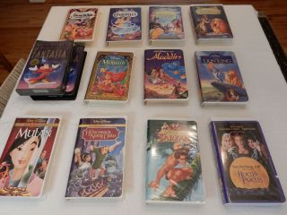 12 Disney Vhs: Snow White,  Cinderella,  Aladdin,  Mulan,  ; Rare Masterpiece Edition