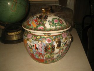 Vintage Large Chinese Canton Famille Rose Medallion Covered Bowl Jar