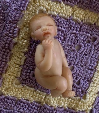 Dollhouse Artisan Sculpted Doll Miniature Baby 1 3/4”artist Patty Clark Ooak