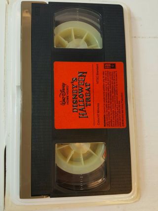 Authentic 1982 Disney ' s Halloween Treat Clamshell VHS Extremely Rare OOP VHS 3
