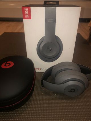 Rare Beats Studio 3 Grey Authentic Bluetooth Wireless Headphones Black