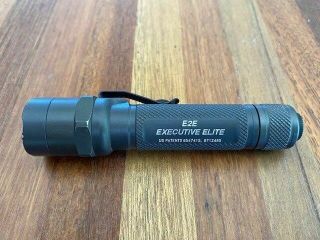 Surefire E2e - Ha - Wh E2e Executive Elite Flashlight Rare Vintage