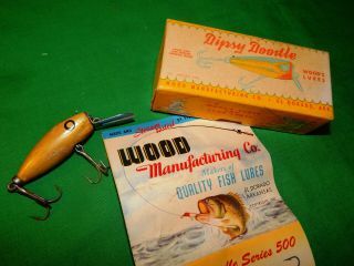colorful Wood ' s Bait Co.  Dipsy Doodle box & papers w/pearl Deep - R - Doodle inside 2