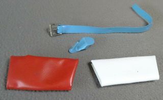 Barbie vintage Pak blue skinny Belt,  1 shoe,  red purse & Let ' s Dance White Purse 2