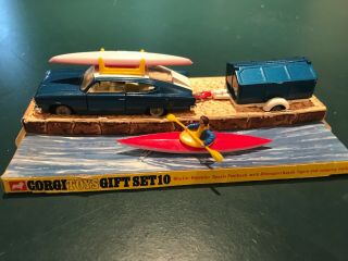 Rare Corgi Toys Gift Set 10 Marlin - Rambler Fastback With Ottersport Kayak