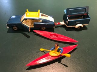 Rare Corgi Toys Gift Set 10 Marlin - Rambler Fastback with Ottersport Kayak 2