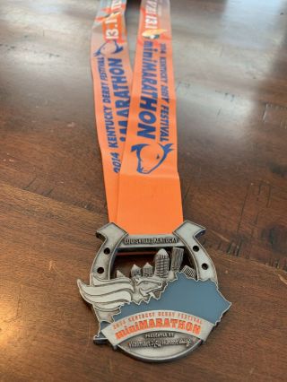 2014 Kentucky Derby Mini Marathon Finisher Medal Official Medal Award Rare