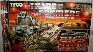 Rare 1997 Vtg Tyco Transformers Electric Train & Battle Set W/ Action Mat Vg Box