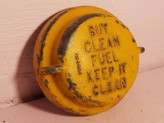 Vintage Metal Yellow 955 Caterpillar Gas/ Fuel Cap 4b5389 Cat Antique Display