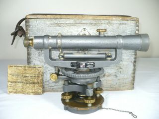 Antique / Vintage " David White Instrument Co " Model 3114 Level Surveying / Case