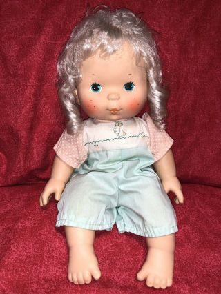 Vintage 1982 Kenner Strawberry Shortcake Blow Kiss Baby Apricot Doll