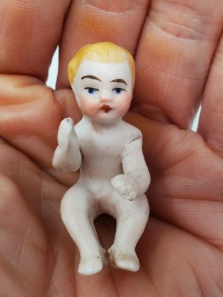 Antique German Hertwig Dollhouse Miniature Sitting Bath Tub Baby Doll 1 1/2 "