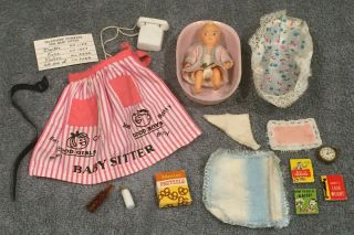 Vintage Barbie: Barbie Baby - Sits 953 W/ Extra Diaper Near Complete