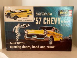 Vintage Revell ‘57 Chevy Model Car Kit No.  H - 1284 From 1963 1/25