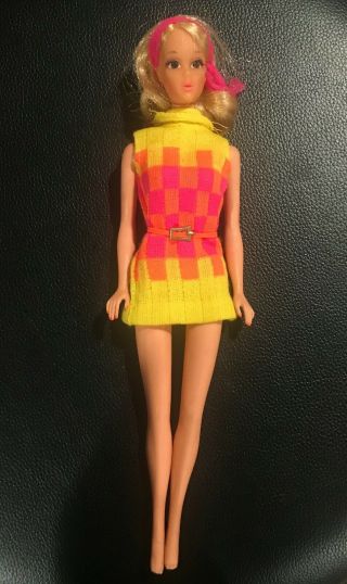 Walking Jamie Barbie Doll Dress Blonde Rare Sears Exclusive Toy