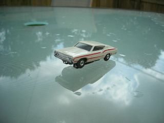 AURORA - T/JET VERY RARE FORD TORINO IN WHITE/RED STRIPES IN THE BOX COMPLETE 3