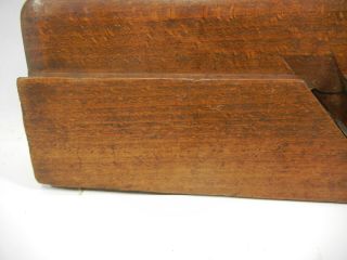 Antique Wooden Molding Plane radius plane 5/8 wide cutter 3