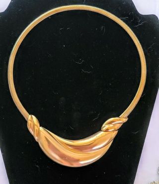 Rare Crown Trifari Kunio Matsumoto Gold - Tone Necklace Swirl Enamel Mod Pendant