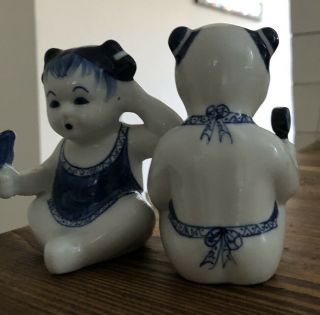 Chinese Antique Porcelain Rare Seated Boys & Girl Blue White Figures