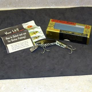 Vintage L&s Bass Master Fish Lure,  Papers,  1521