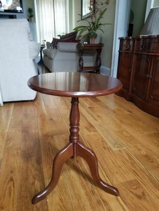 Bombay Company Accent Side Table Cherry Brown Vintage Three Leg Round Top