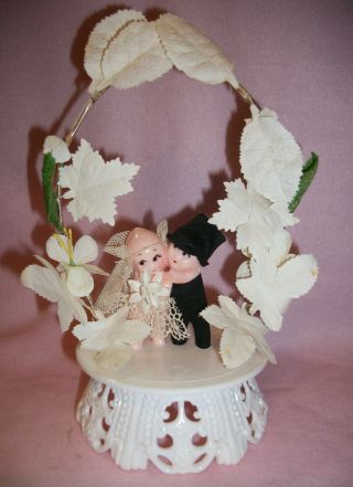 Vintage Kewpie Style Bride Groom Couple Plastic & Floral Wedding Cake Topper