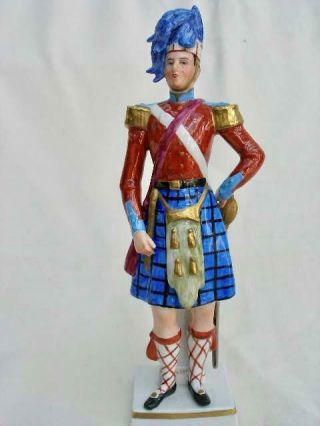 Fine Antique German Porcelain Figure Of A Scottish Military Officer.
