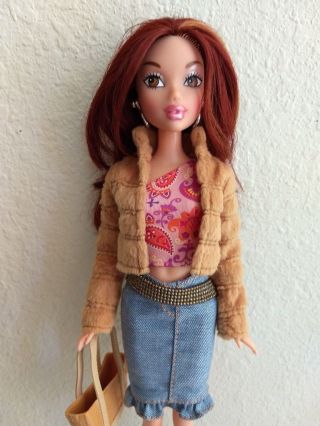 My Scene Chelsea Barbie Doll Brown Hair & Eyes Clothes Purse Boots Rare 3
