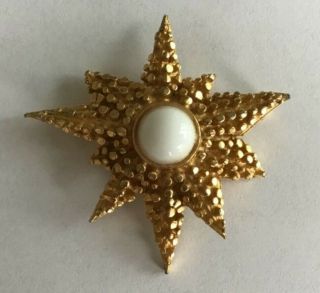 Vintage Benedikt Ny Signed Gold Tone White Cabochon Figural Sea Star Brooch