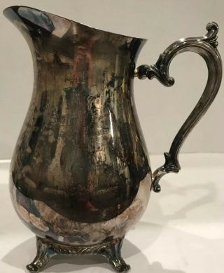 Vintage Wm Rogers 817 Silver Plate Footed Beverage Water Pitcher With Ice Guard