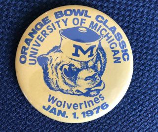 Michigan Wolverines Sport Memorabilia 1976 Pin - Orange Bowl V.  Oklahoma - Rare