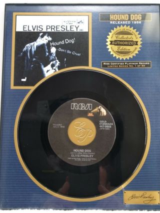 Rare Elvis Presley Collectors Edition 45 Rpm Record " Hound Dog " 1956