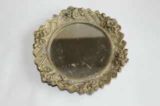 Ancien Petit Miroir à Suspendre En Bronze Diamètre 16.  5 Cm