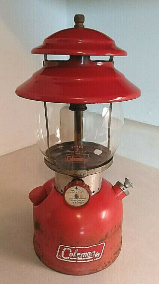 Vintage 1972 Coleman Red Lantern Model 200a With Pyrex Globe -