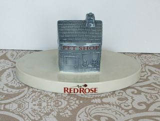 Rare Wade England Red Rose Pet Shop Ceramic Display Stand For Animal Figures