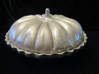 Rare Metal Pumpkin Pie Covered Plate 10 ".