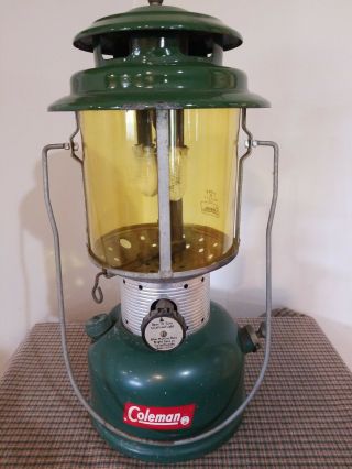 1964 Vintage 220f Coleman Lantern Sunshine Of The Night Amber Pyrex Globe Glass