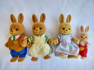 Vintage Maple Town Calico Critters Sylvania Rabbit Family