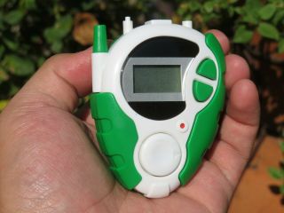 Vintage 2000 Digimon Digivice Pre Owned Rare Green
