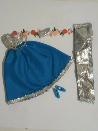 Vintage Topper Dawn Dolls/ " Blue Belle " Outfit Complete & Minty