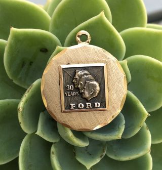 Ford Motor Company 30 Year Service Award Pendant Charm Bracelet 1/10k E109