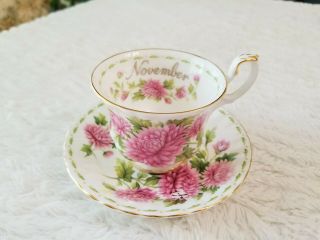 Royal Albert England Fine Bone China Tea Cup And Saucer November Chrysanthemum