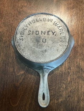 Rare Vintage Sidney Hollow Ware Co.  No.  0 Miniature Skillet
