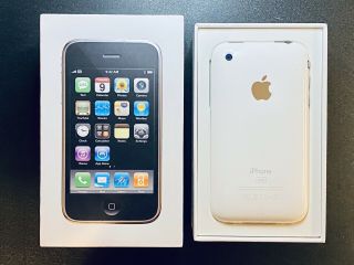 Apple Iphone 3g - 16gb White (at&t) A1241 With Matching Box Rare Iphone