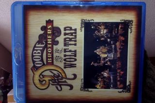 Doobie Brothers / Live At Wolf Trap / Blu - Ray Disc / Bonus Features / Rare Dvd