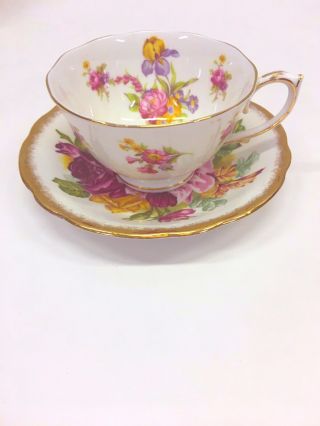 Roslyn Fine Bone China English Teacup And Saucer Floral Pattern