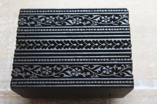 Antique Traditional Handcarved Wooden Textile/fabric/wallpaper Print Block 195