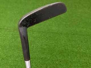 RARE Heel Shafted THE WILSON 8802 BLACK PUTTER 35 